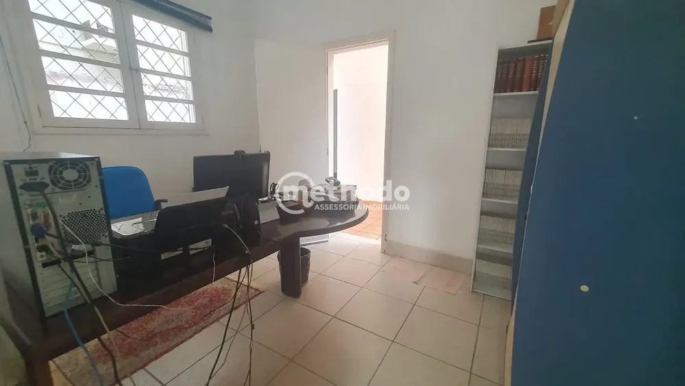 Casa, 8 quartos, 181 m² - Foto 4