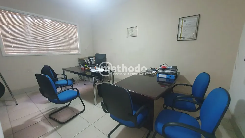 Casa, 8 quartos, 181 m² - Foto 3