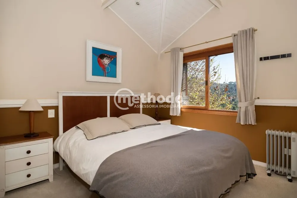 Casa, 5 quartos, 300 m² - Foto 2