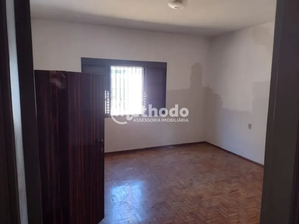 Casa, 3 quartos, 250 m² - Foto 1