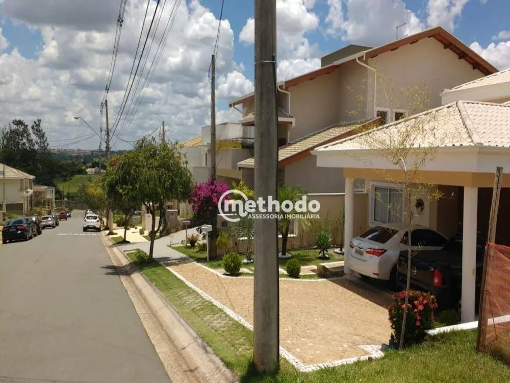 Casa de Condomínio à venda com 3 quartos, 350m² - Foto 1