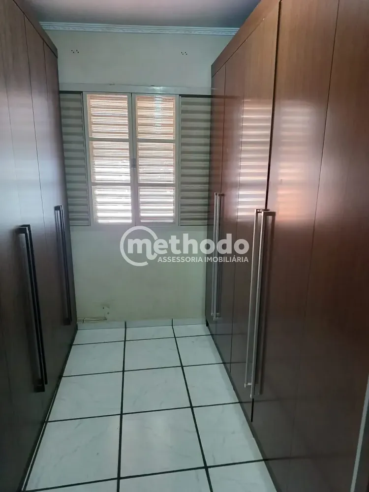 Casa, 4 quartos, 225 m² - Foto 3