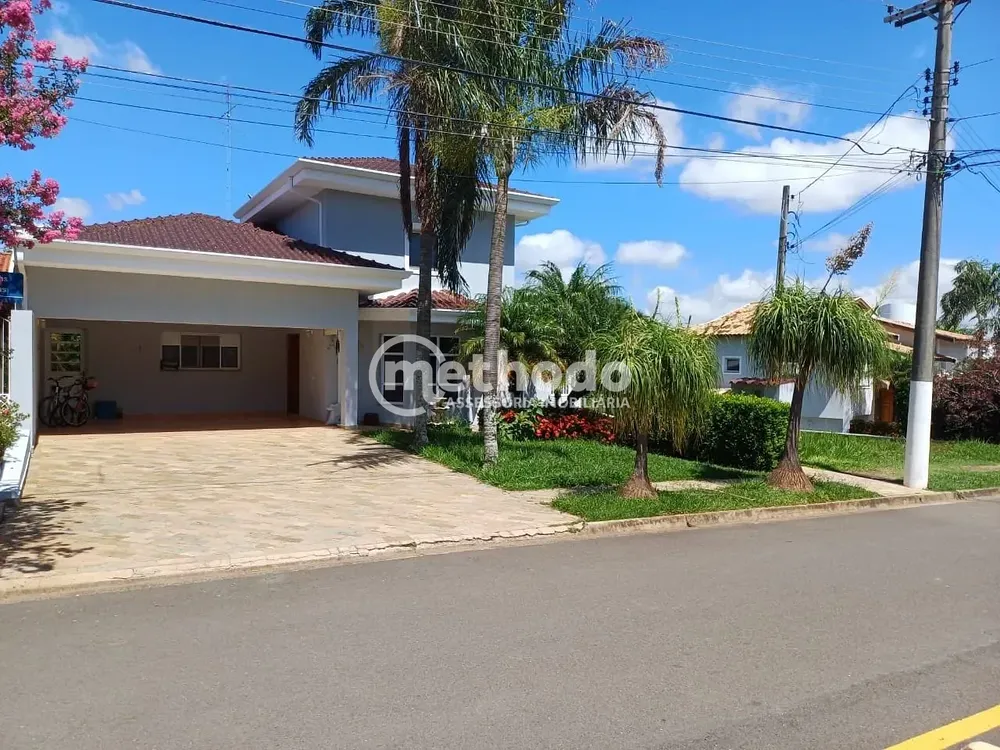 Casa, 3 quartos, 250 m² - Foto 1