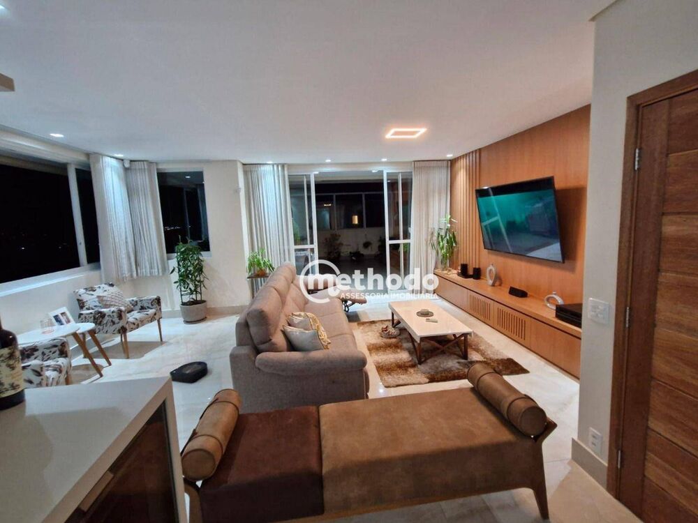Cobertura à venda com 4 quartos, 215m² - Foto 4