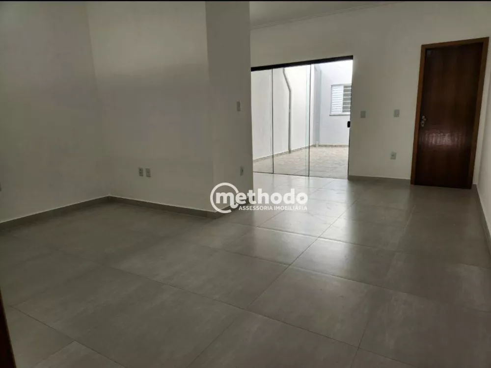 Casa à venda com 3 quartos, 120m² - Foto 4