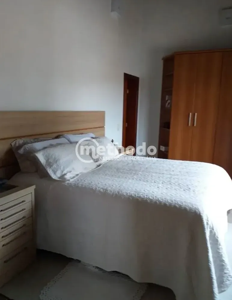 Casa, 3 quartos, 192 m² - Foto 2
