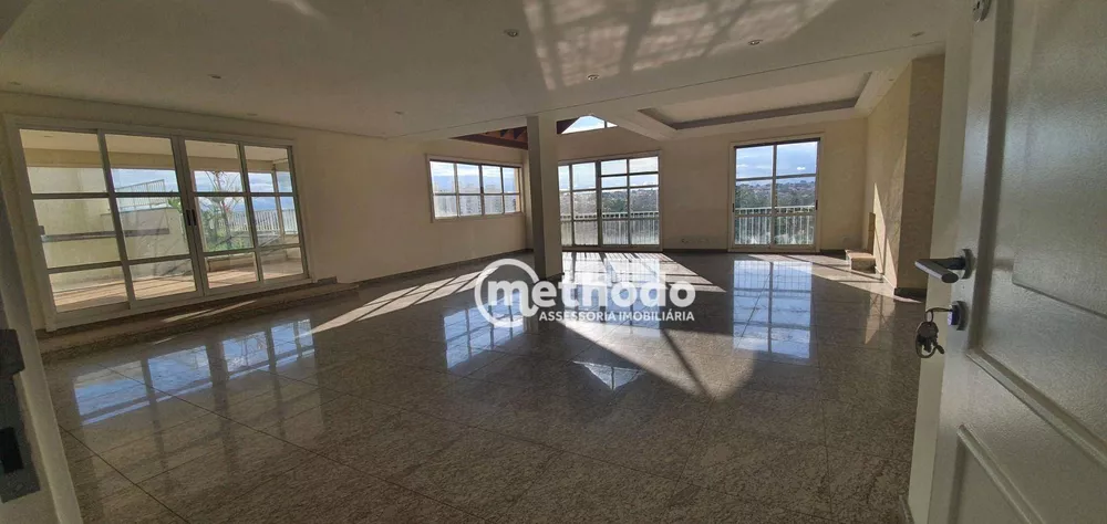 Apartamento à venda com 4 quartos, 400m² - Foto 1