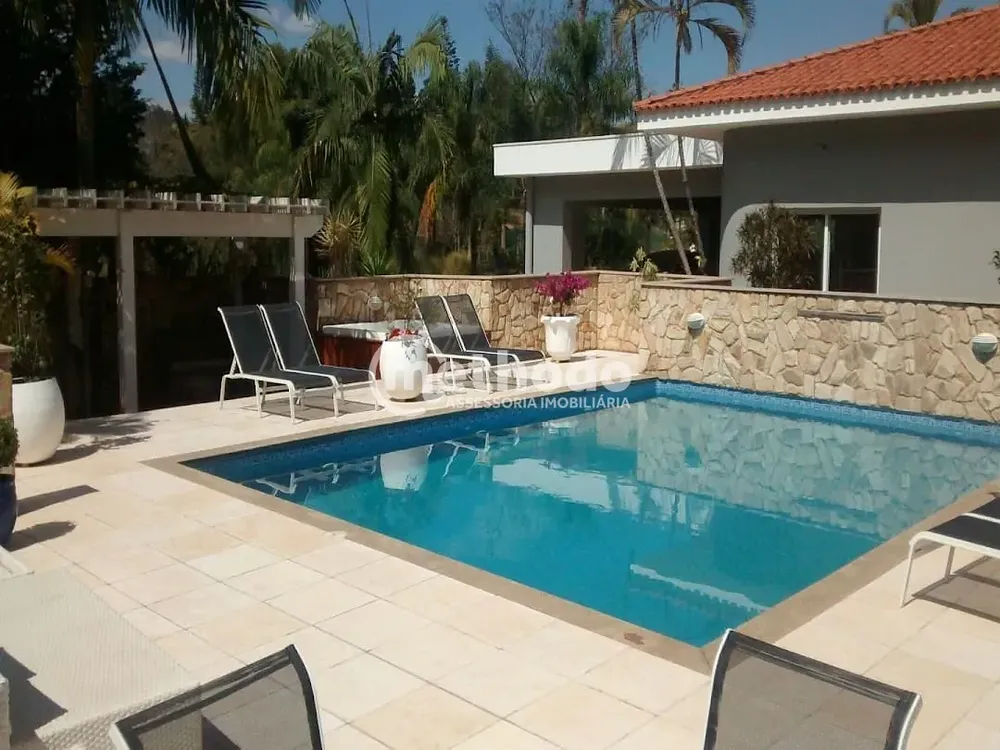 Casa, 6 quartos, 1250 m² - Foto 2