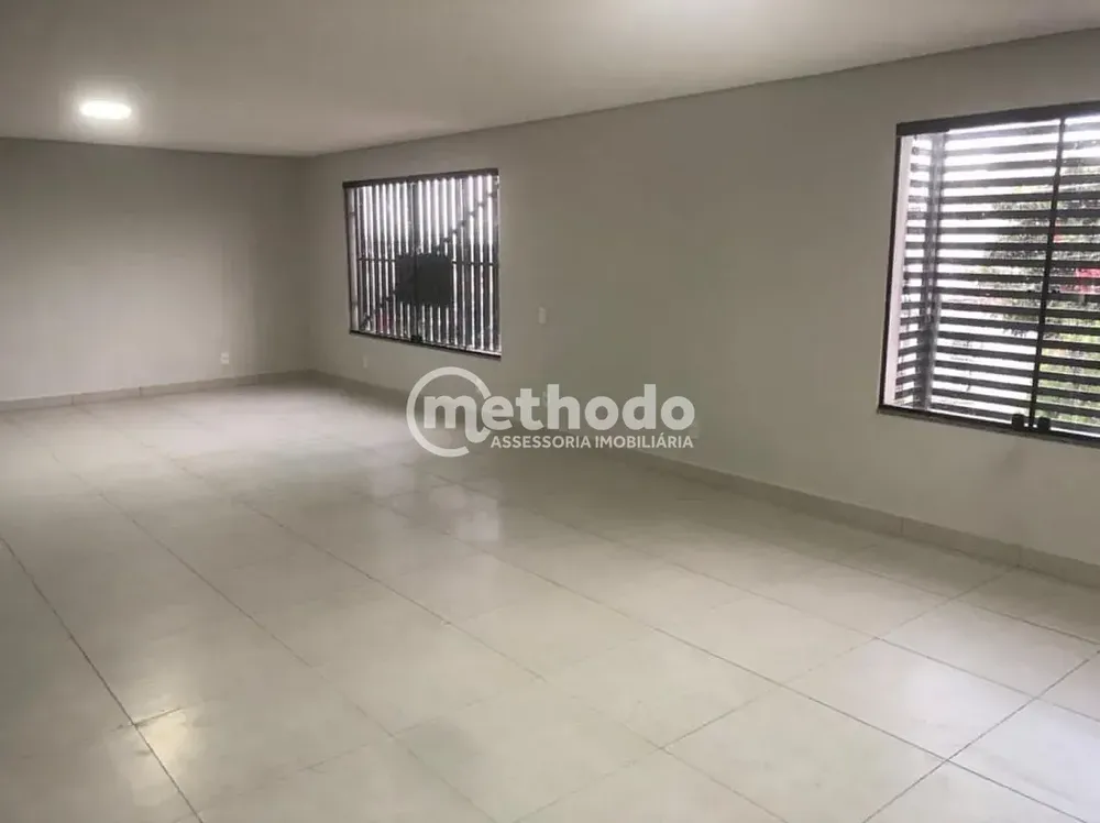 Casa, 1 quarto, 350 m² - Foto 2