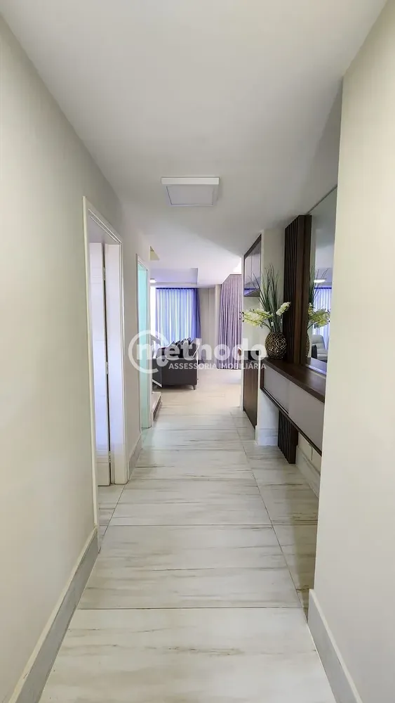 Casa, 4 quartos, 192 m² - Foto 1