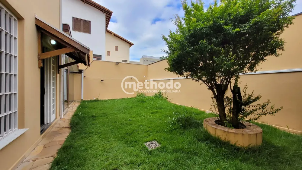 Casa, 3 quartos, 265 m² - Foto 1
