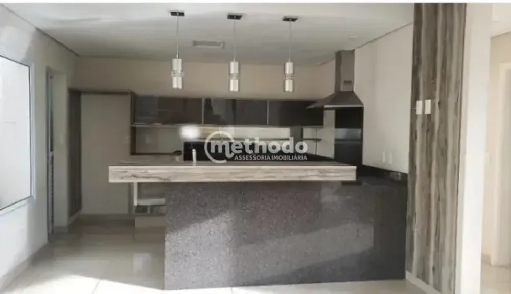 Casa, 3 quartos, 250 m² - Foto 1