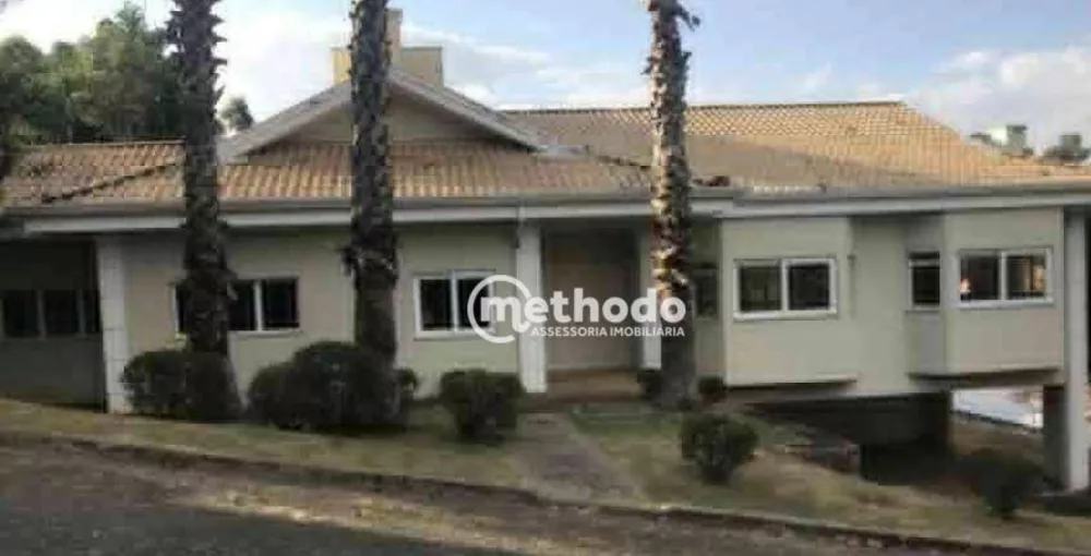 Casa de Condomínio à venda com 4 quartos, 450m² - Foto 2