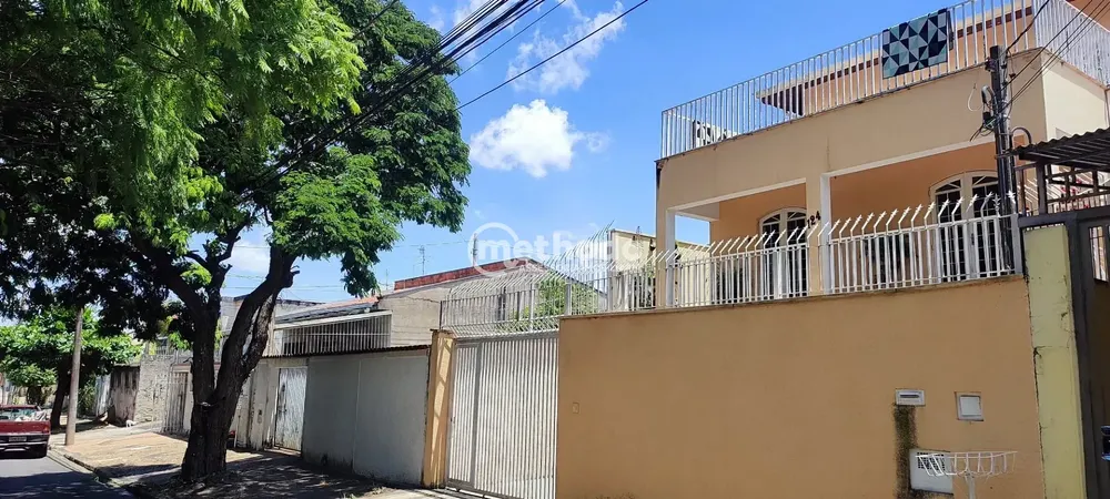 Casa, 3 quartos, 285 m² - Foto 1