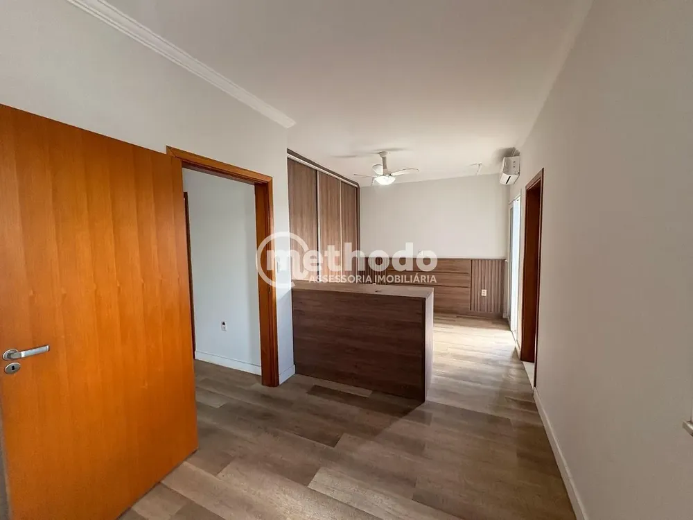 Casa, 4 quartos, 248 m² - Foto 3