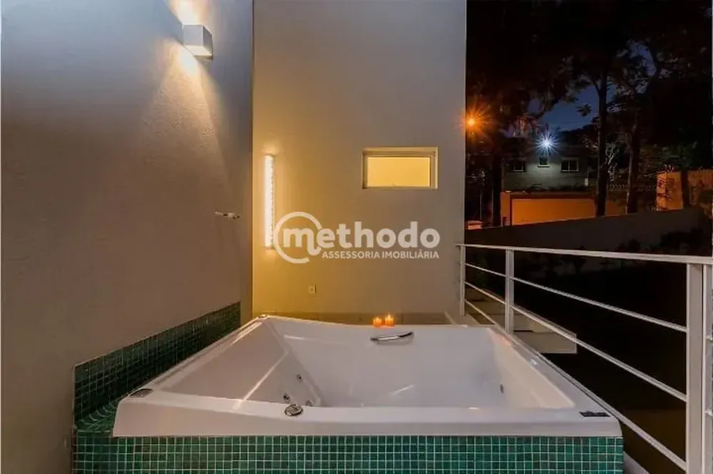 Casa, 3 quartos, 250 m² - Foto 1