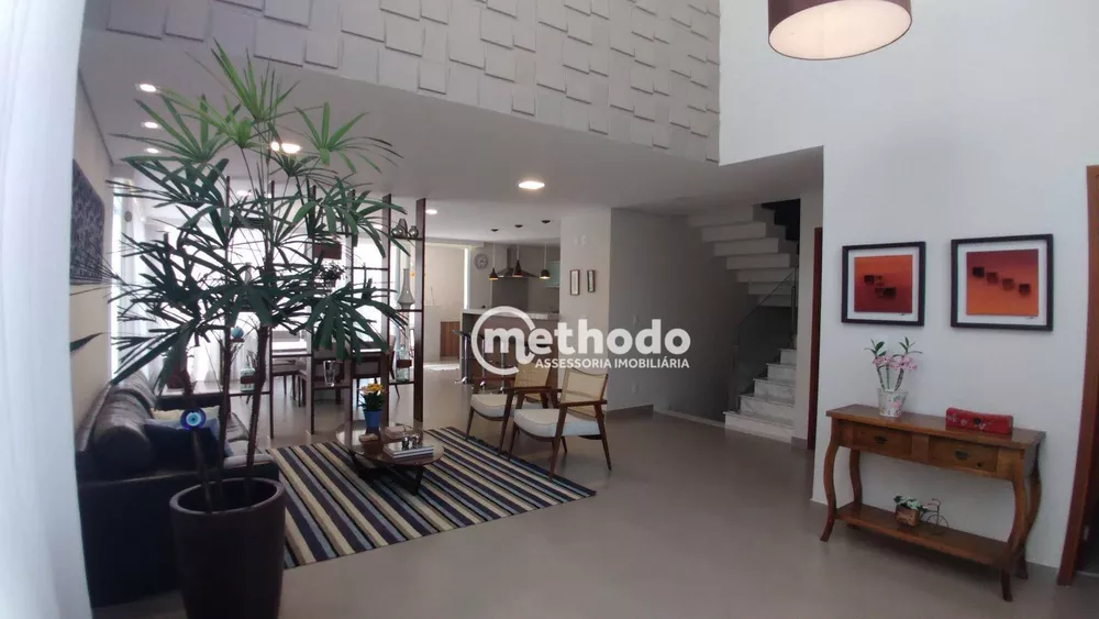 Casa de Condomínio à venda com 4 quartos, 330m² - Foto 2