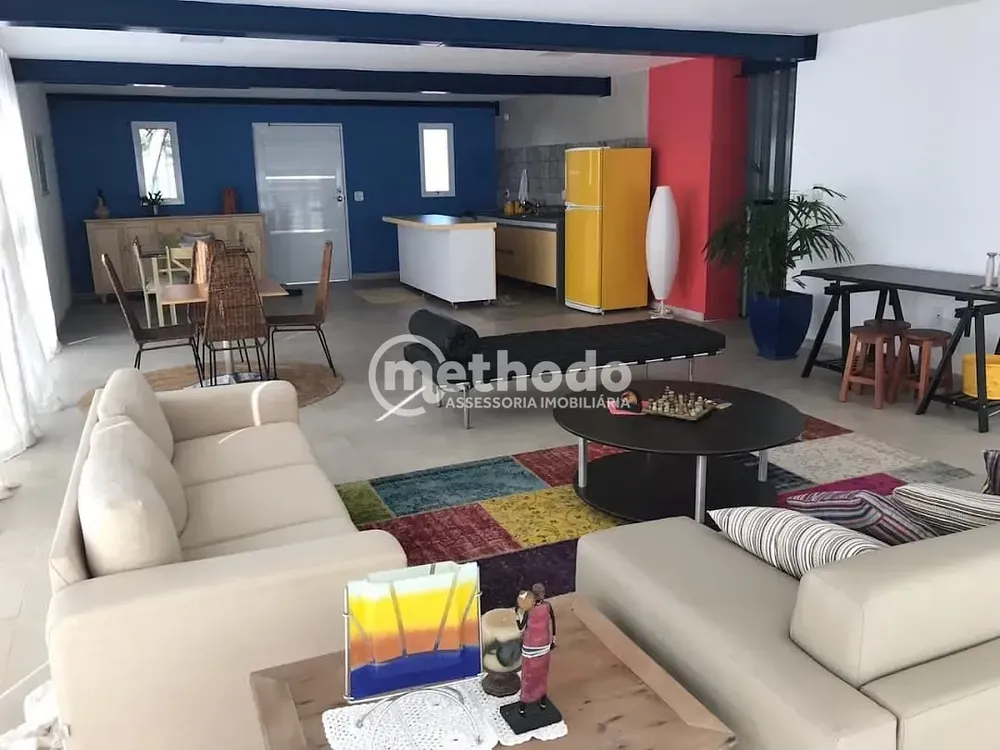 Casa, 3 quartos, 210 m² - Foto 1