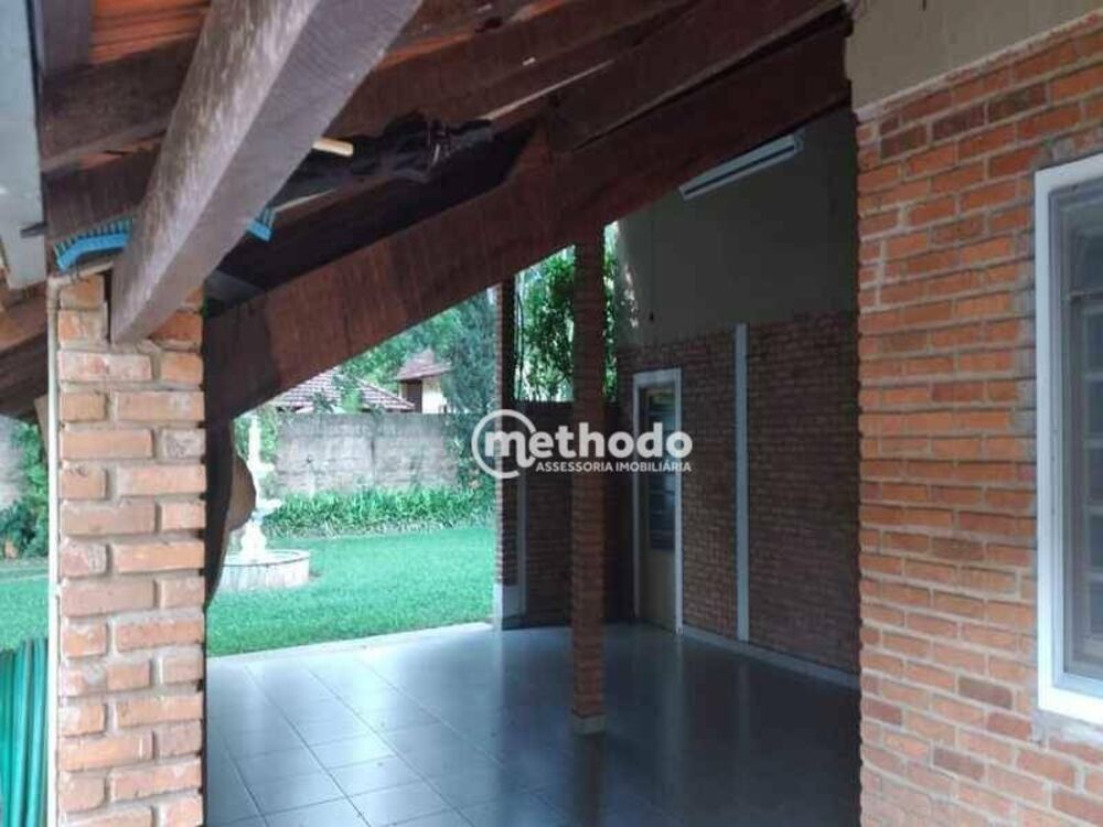 Chácara à venda com 7 quartos, 850m² - Foto 7