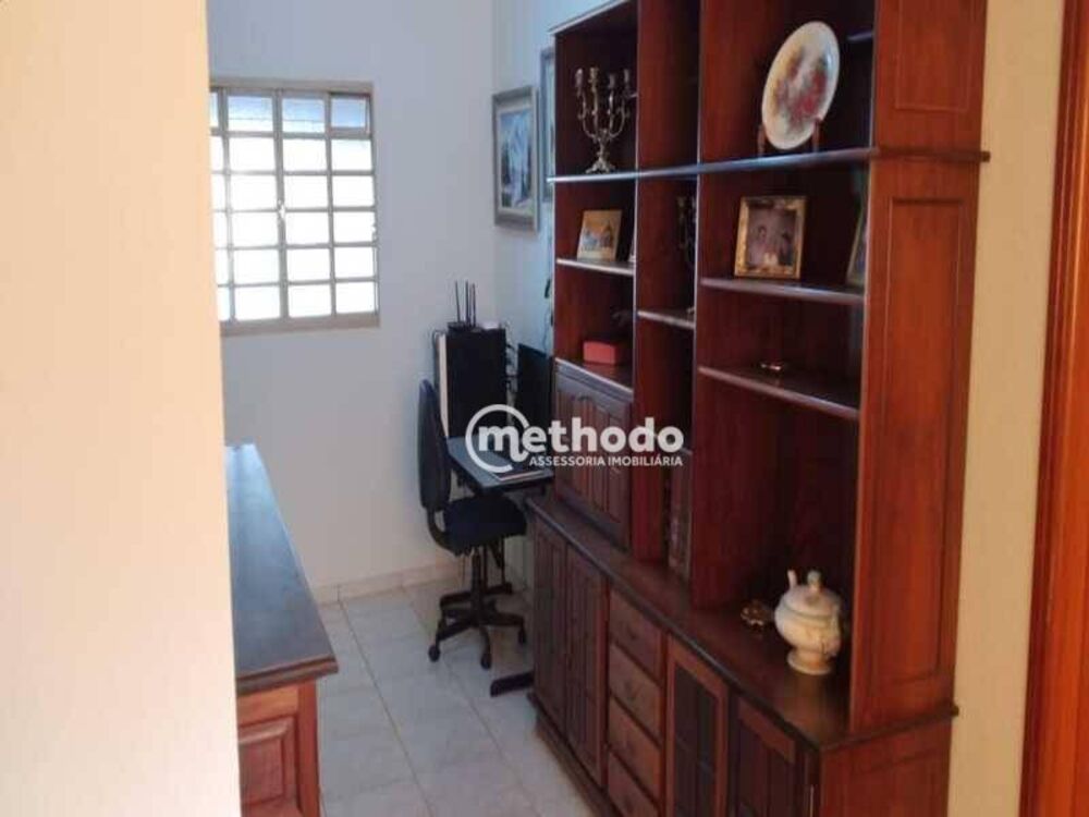 Chácara à venda com 7 quartos, 850m² - Foto 6