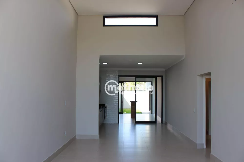 Casa de Condomínio à venda com 3 quartos, 178m² - Foto 4