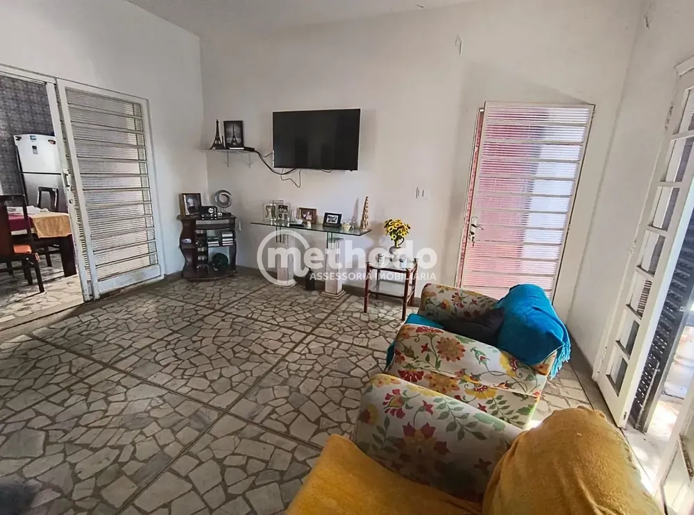 Casa, 1 quarto, 245 m² - Foto 4