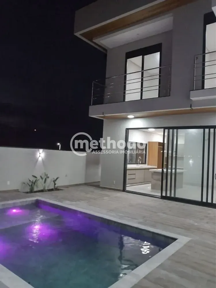 Casa, 3 quartos, 251 m² - Foto 1
