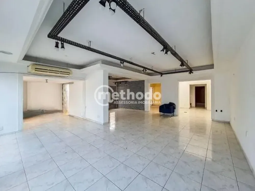 Casa, 4 quartos, 258 m² - Foto 1