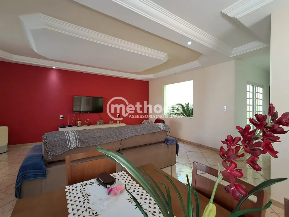Casa, 3 quartos, 207 m² - Foto 3