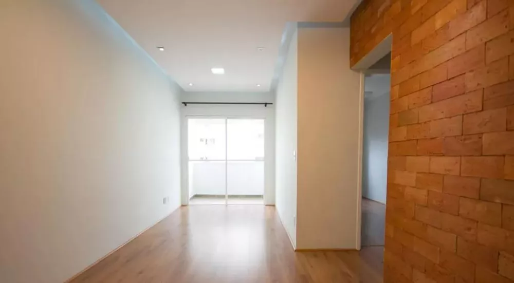 Apartamento à venda com 2 quartos, 72m² - Foto 2