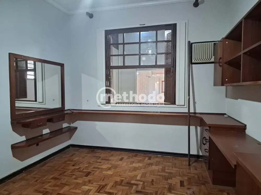 Casa, 3 quartos, 203 m² - Foto 1