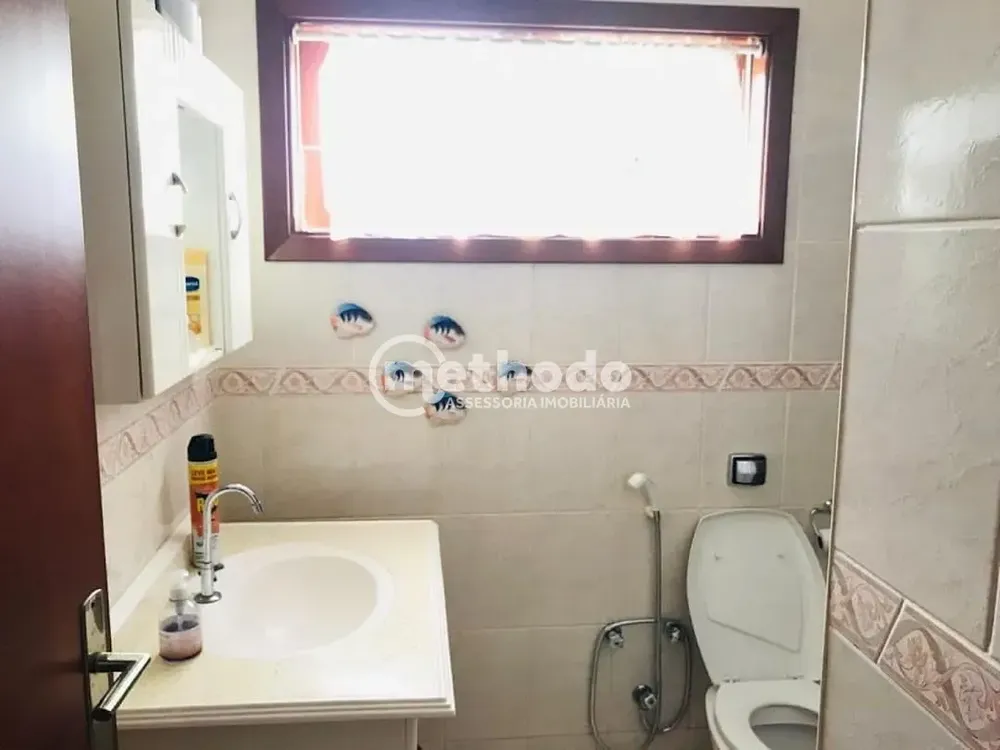Casa, 3 quartos, 211 m² - Foto 1