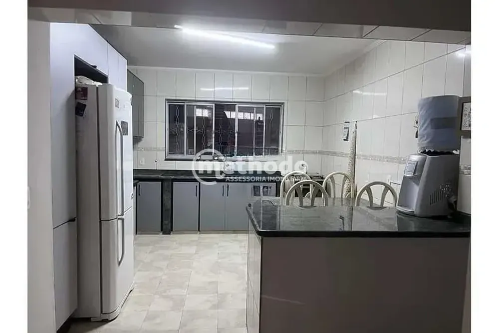 Casa, 3 quartos, 272 m² - Foto 2