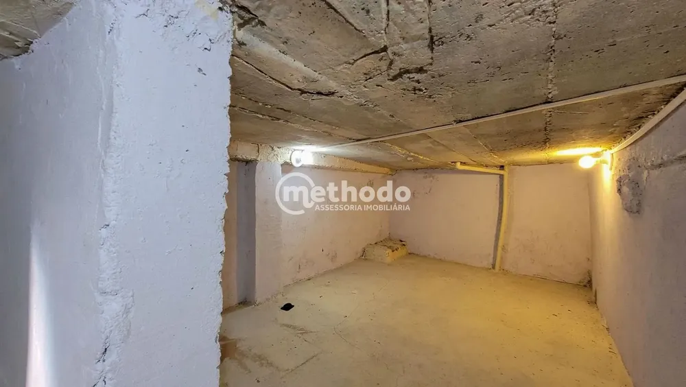 Casa, 6 quartos, 250 m² - Foto 1