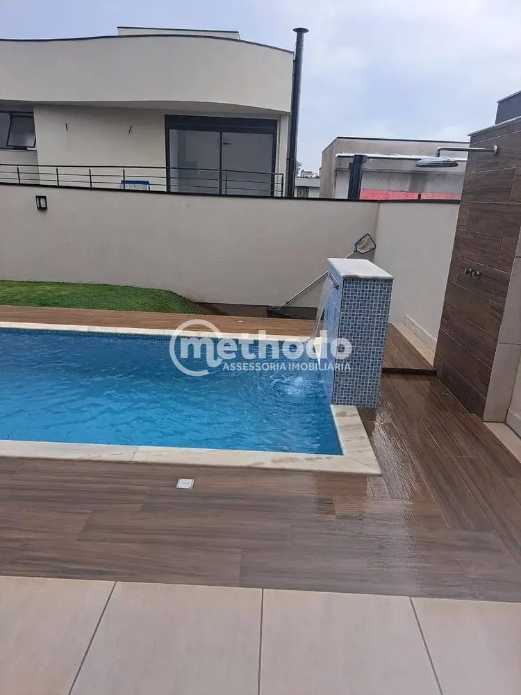 Casa, 4 quartos, 221 m² - Foto 1
