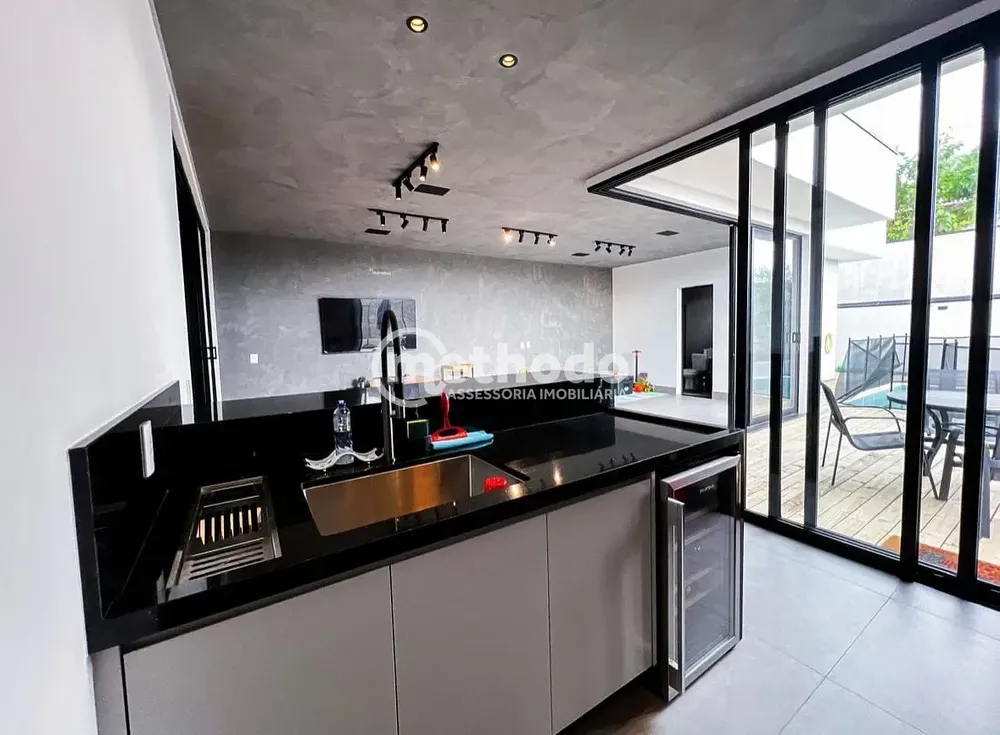 Casa, 3 quartos, 229 m² - Foto 4