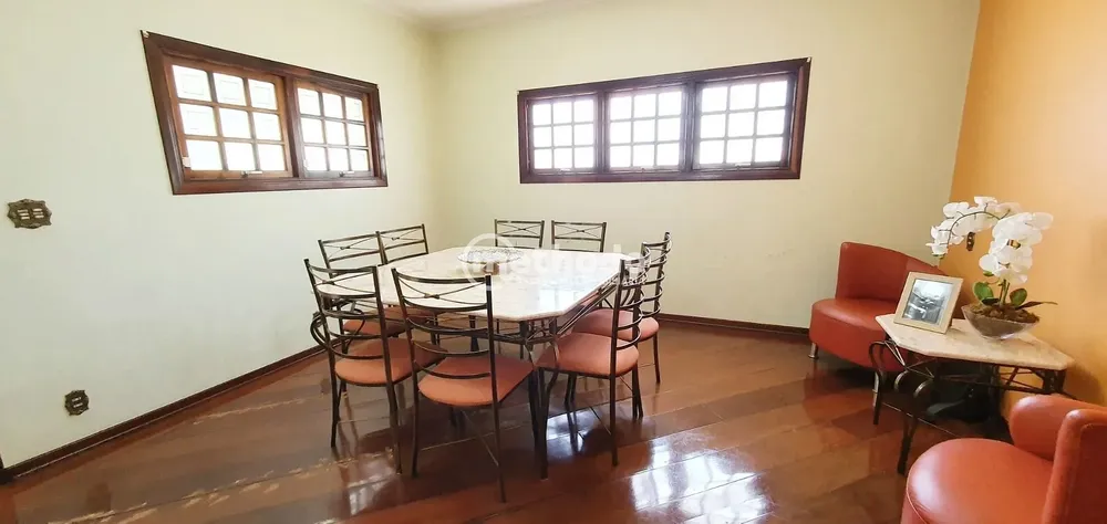 Casa, 3 quartos, 251 m² - Foto 3