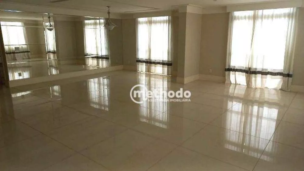 Apartamento à venda com 4 quartos, 277m² - Foto 2