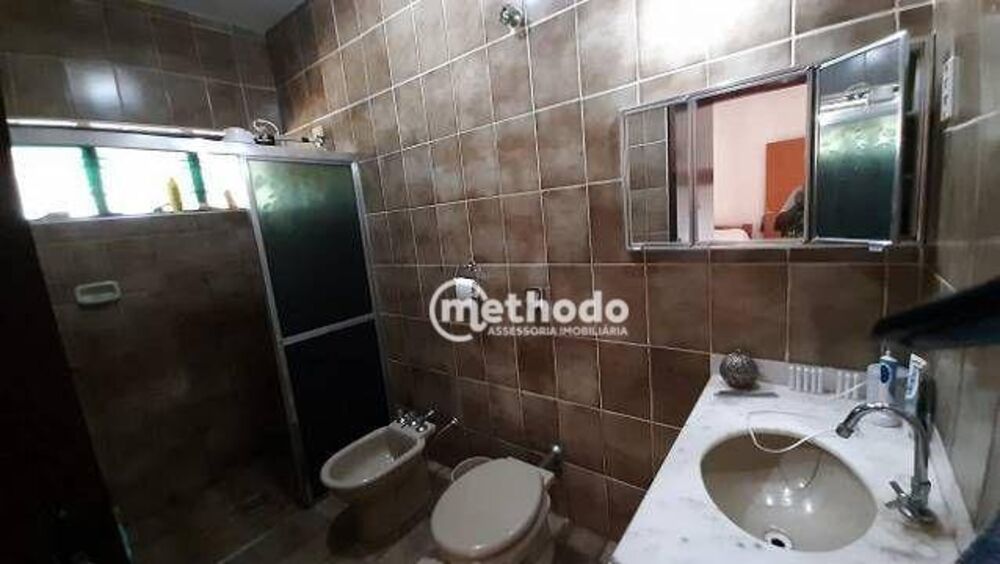 Chácara à venda com 3 quartos, 300m² - Foto 4