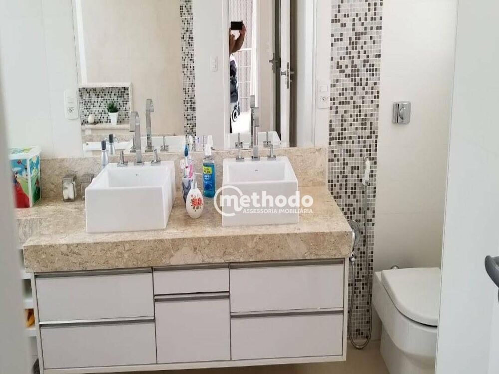 Casa de Condomínio à venda com 3 quartos, 390m² - Foto 9