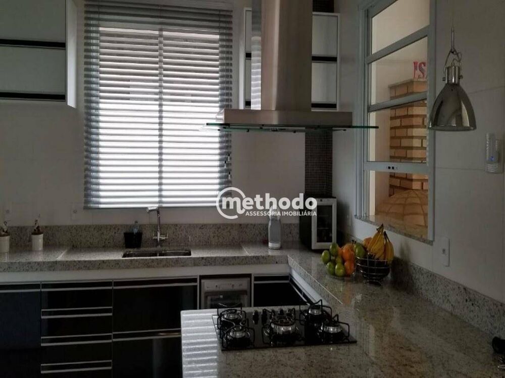 Casa de Condomínio à venda com 3 quartos, 390m² - Foto 5