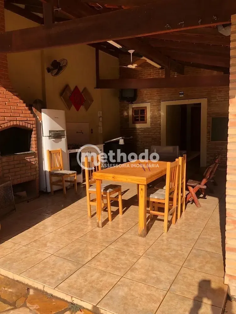 Chácara, 3 quartos, 1287 m² - Foto 4