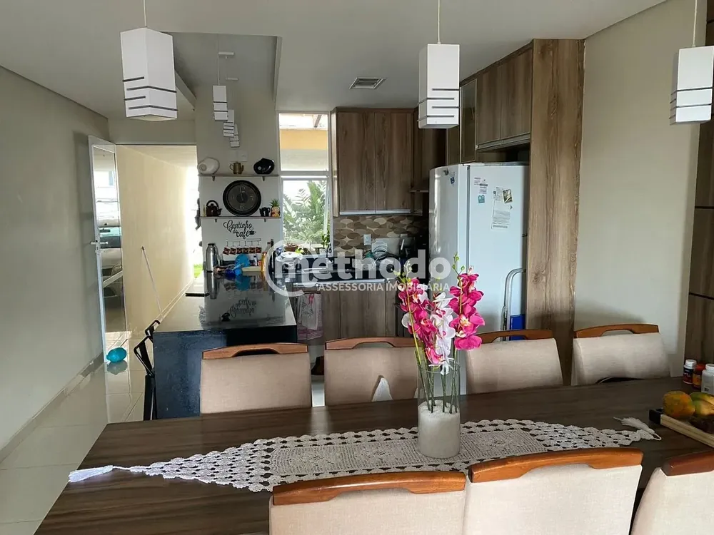 Casa, 3 quartos, 245 m² - Foto 2