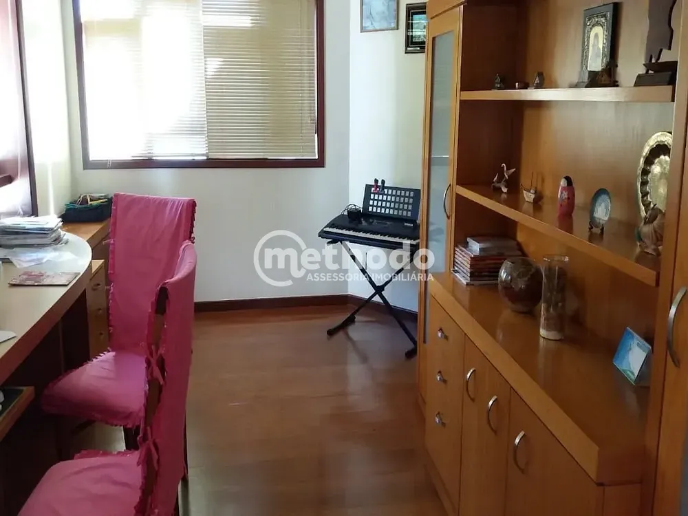 Casa, 3 quartos, 310 m² - Foto 4