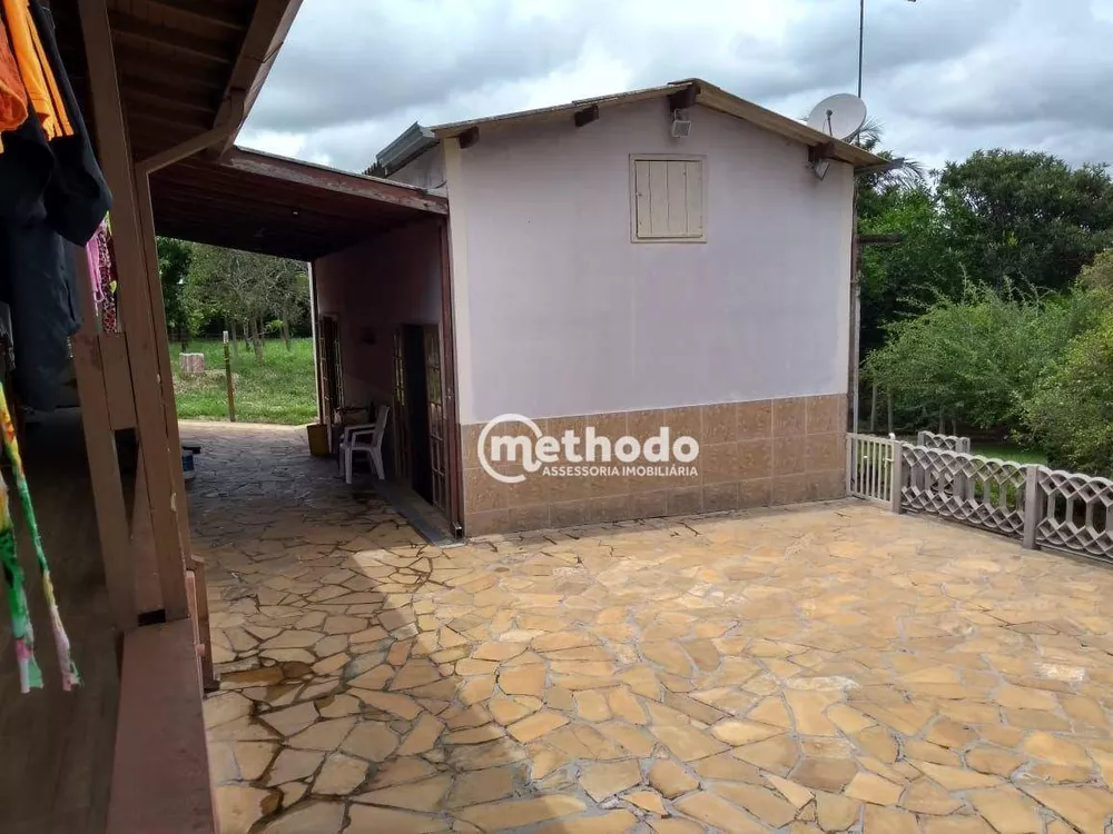 Chácara à venda com 3 quartos, 302m² - Foto 4