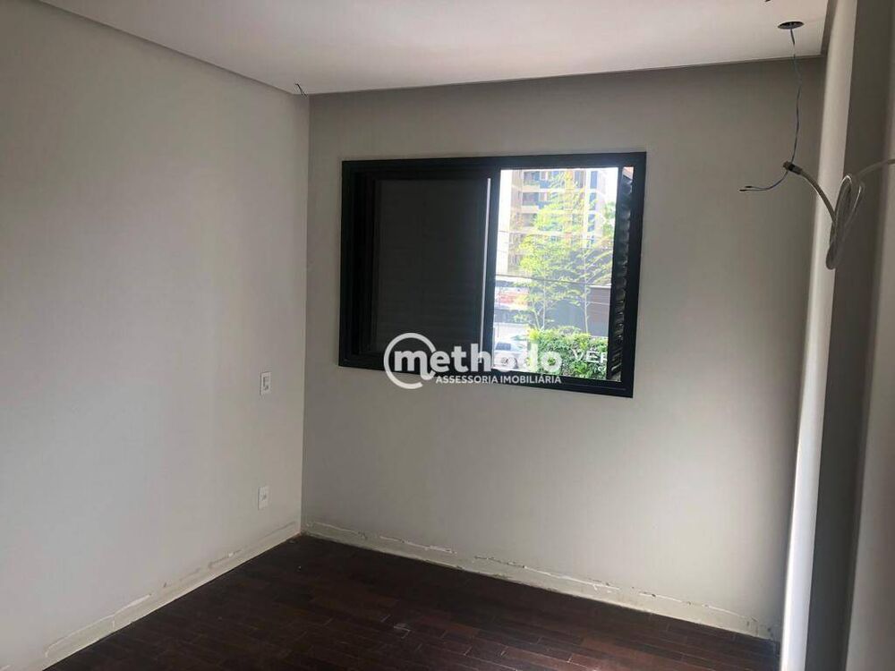 Apartamento à venda com 3 quartos, 157m² - Foto 2