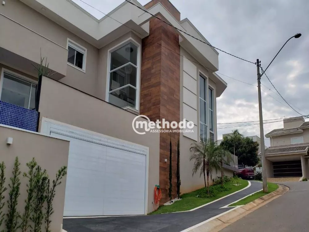 Casa de Condomínio à venda com 3 quartos, 404m² - Foto 2