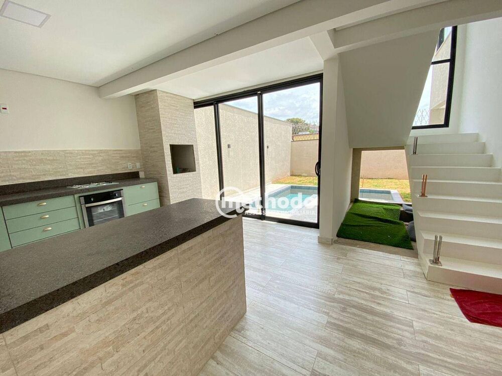 Casa de Condomínio à venda com 4 quartos, 244m² - Foto 3