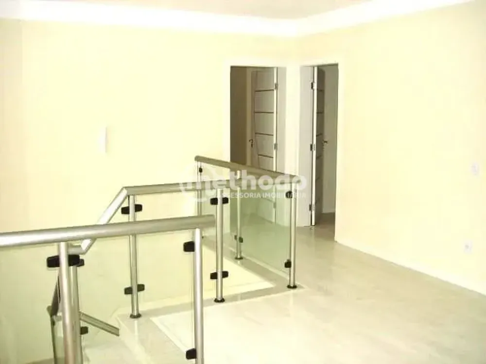 Casa, 3 quartos, 330 m² - Foto 1