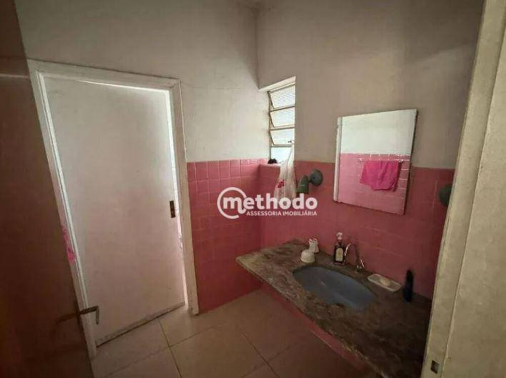 Casa à venda com 3 quartos, 250m² - Foto 4
